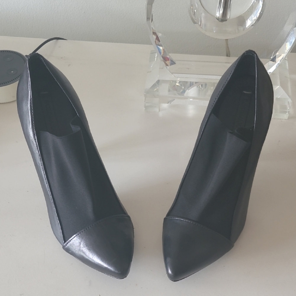 BCBGMAXAZRIA Leather Booties - Picture 4 of 6